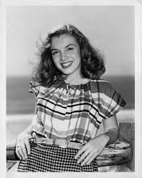 Who could it be 03.jpg