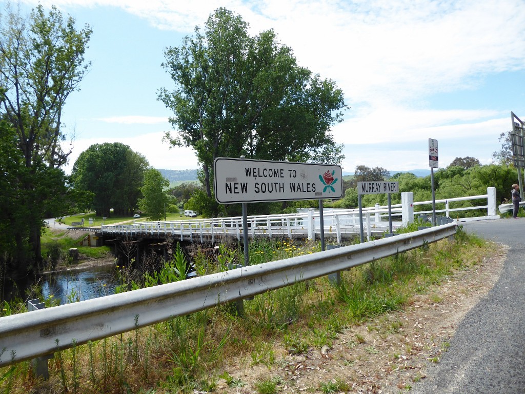 Towong Bridge (1024x768).jpg