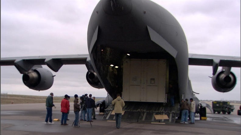 385_Loading-in-C17_pre-launch-full2.jpg