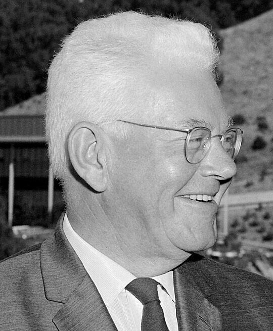 GN Sir_Mark_Oliphant.jpg